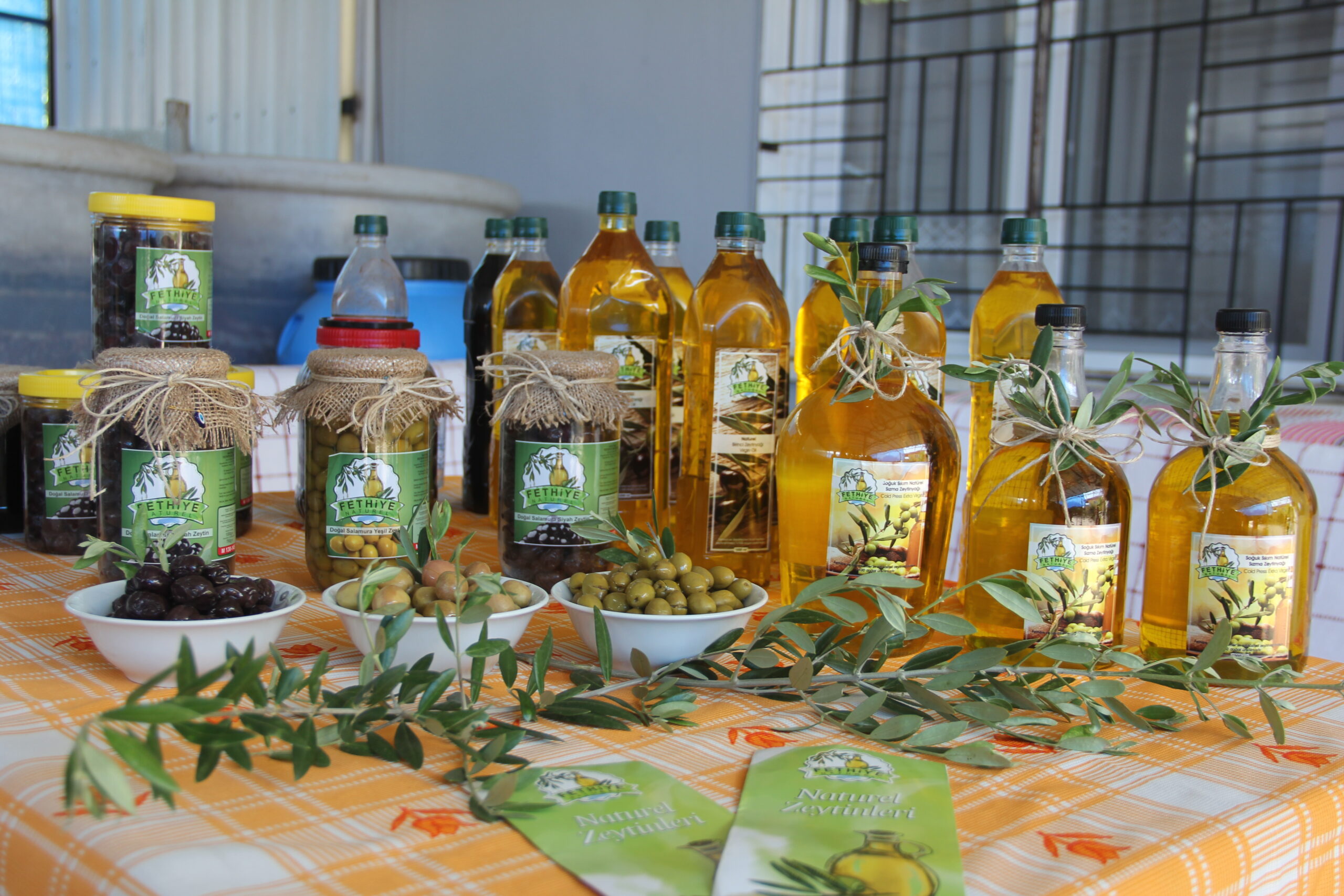 Hem üretip hem markalaştırarak fark yaratanlar